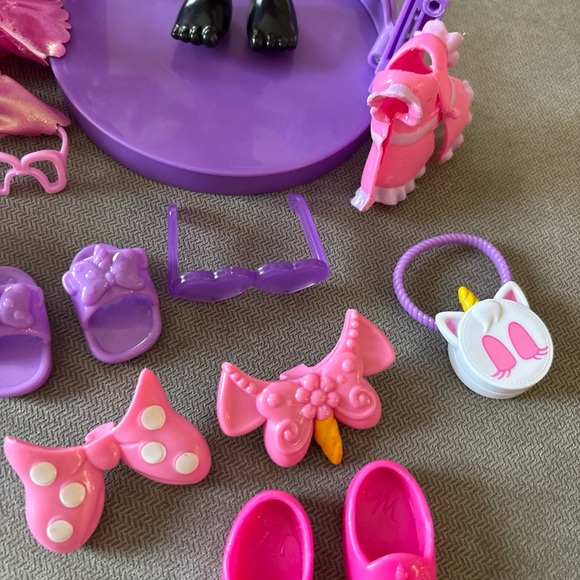 Disney Minnie Mouse Purple Doll Set - Picture 6 of 8